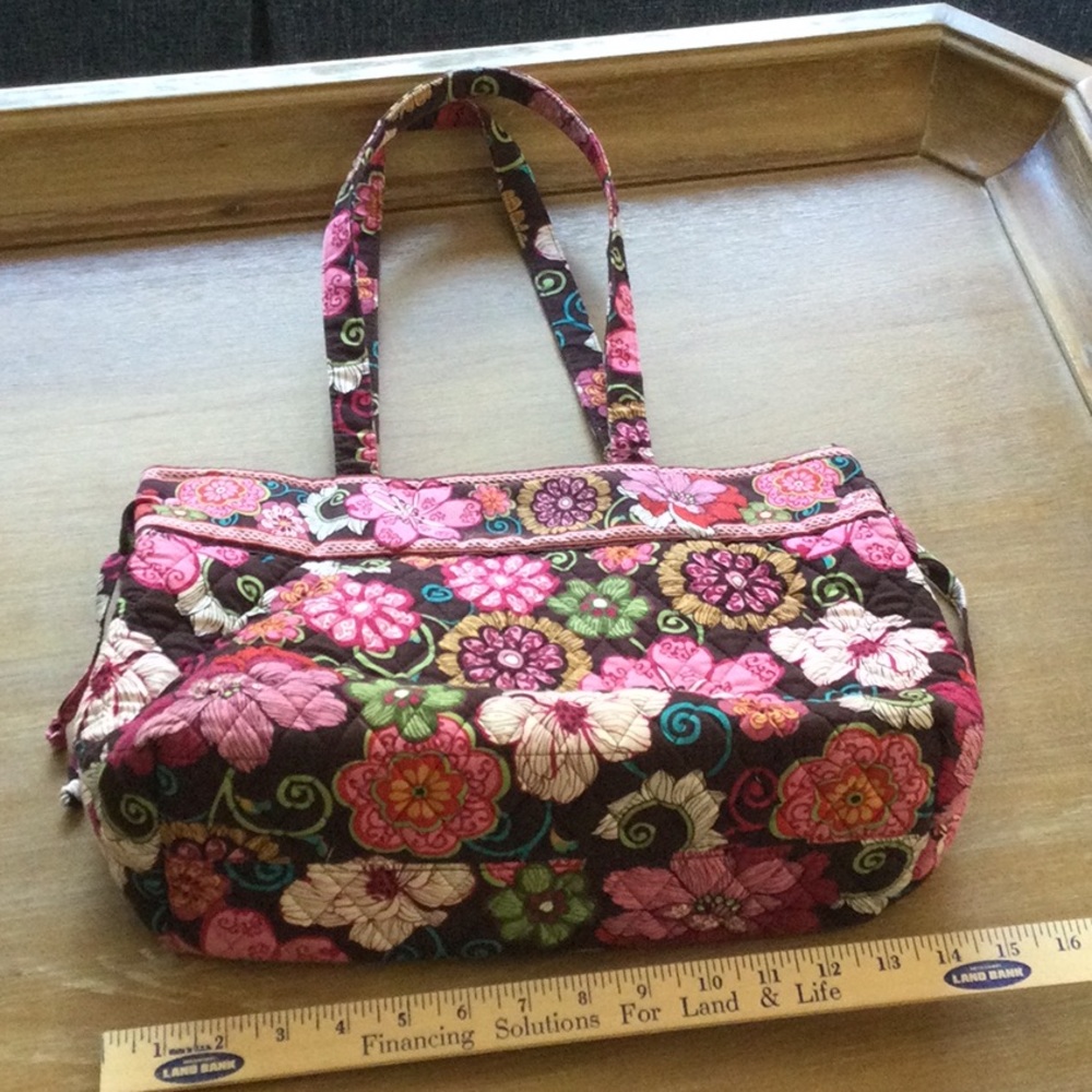 Vera Bradley tote bag